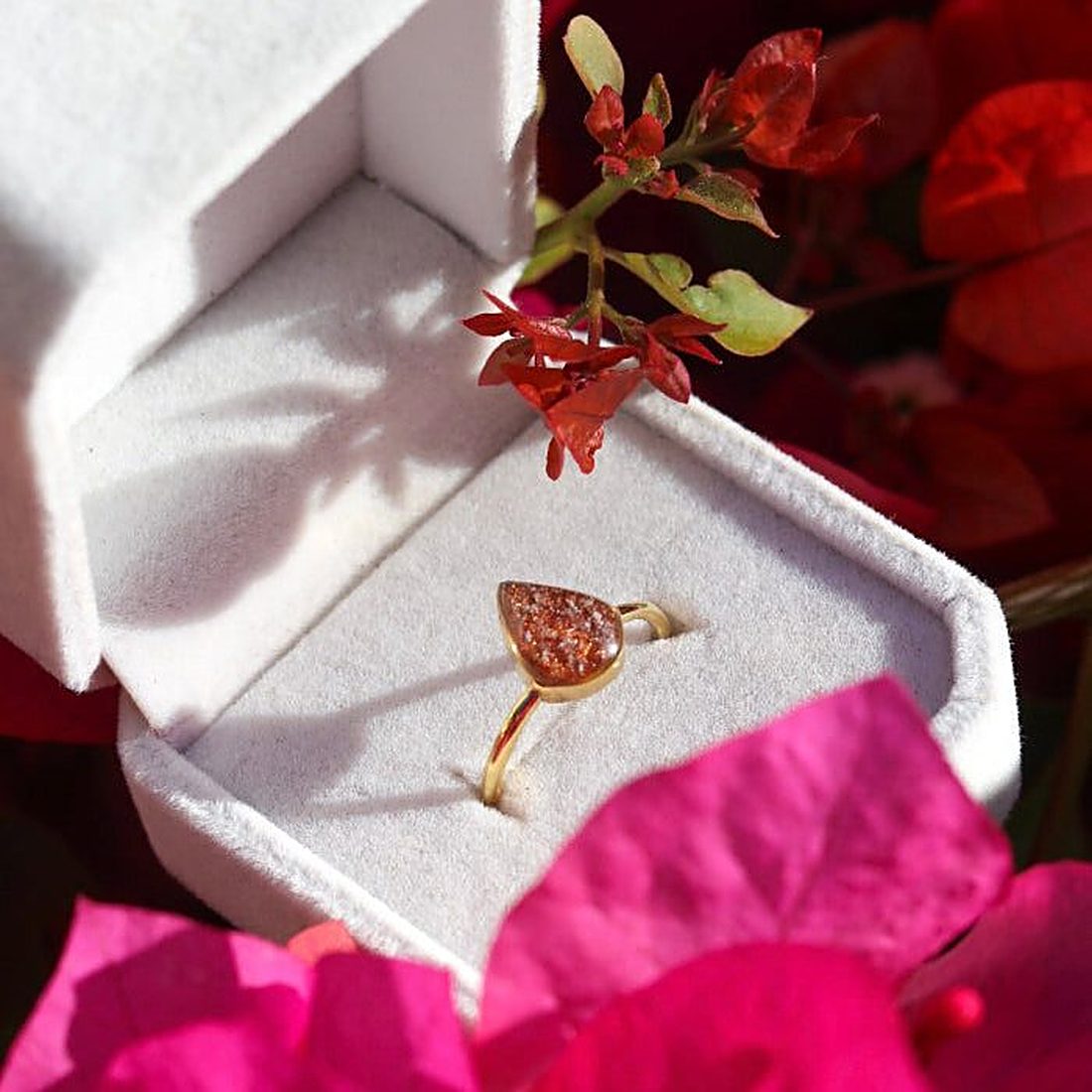 Close view of handcrafted resin nature jewelry by Mosh Jewelry